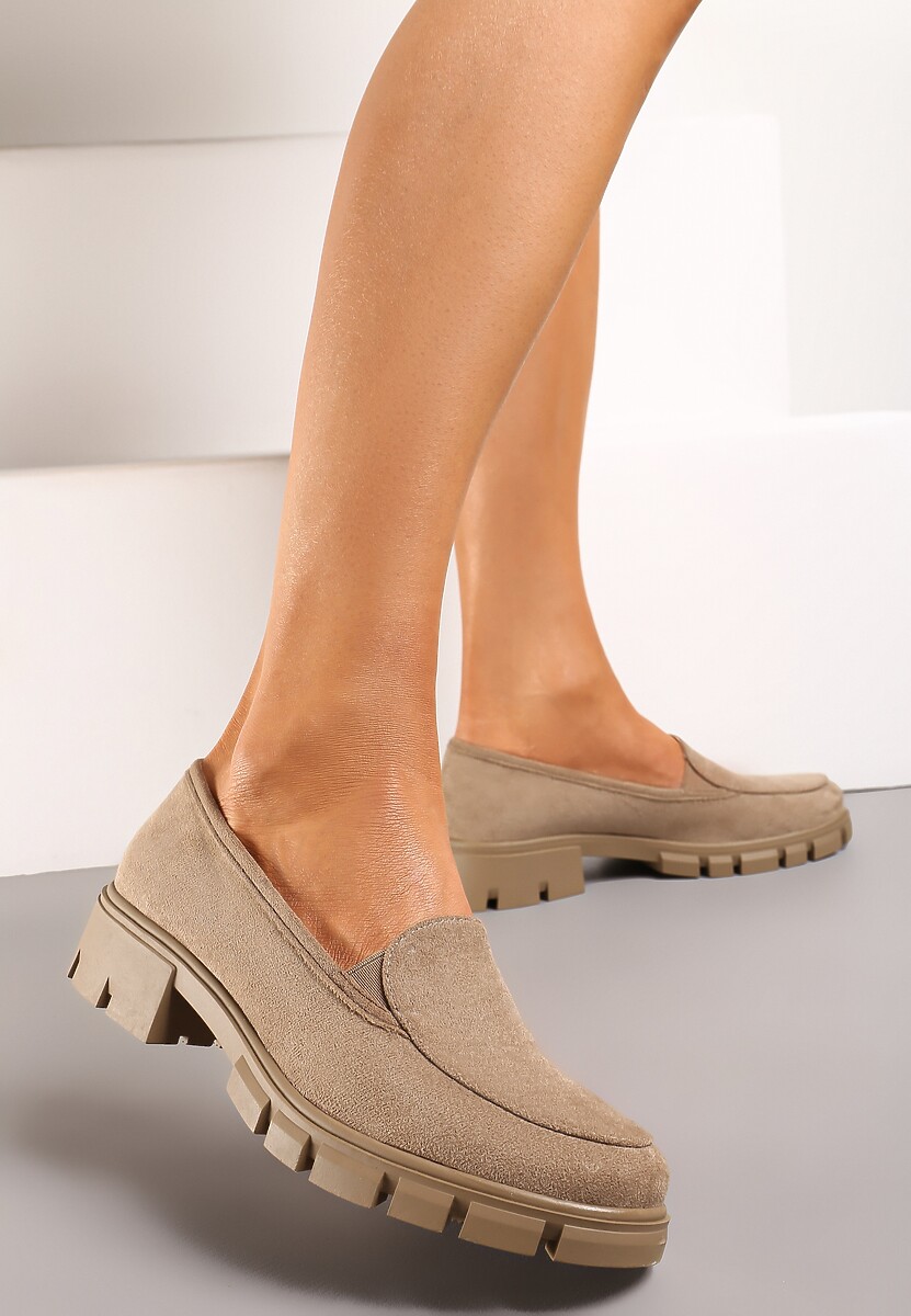 Czarne Mokasyny ze Skórzaną Wkładką i Grubą Ozdobną Podeszwą Viole