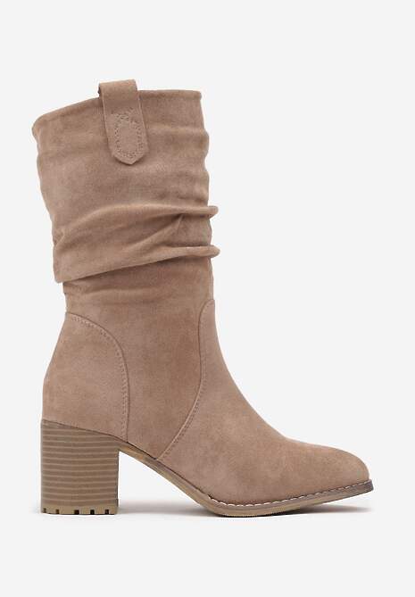Ciemnobeżowe Botki o Fasonie Kowbojek z Marszczoną Cholewką za Kostkę Alfzara