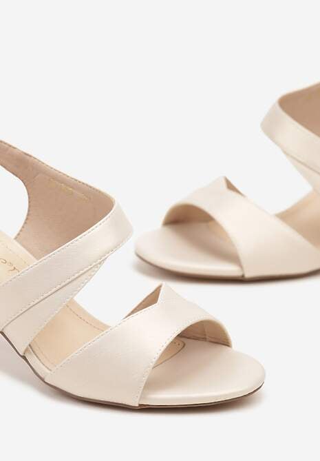 Beżowe Asymetryczne Sandały na Słupkowym Obcasie ze Skórzaną Wkładką Nitolira