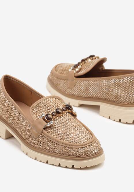 Brązowe Mokasyny Ozdobione Metaliczną Aplikacją Plecionką i Koralikami Lisvia