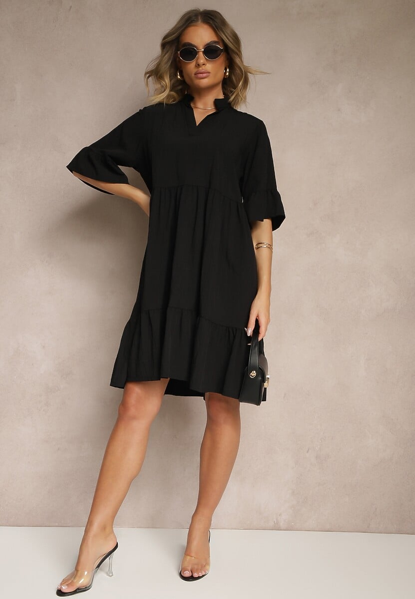 Czarna Rozkloszowana Sukienka z Wiskozą i Falbanami Eviranna