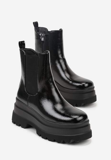 Czarne Botki Sztyblety Lakierowane na Platformie z Tłoczeniem Tevirra