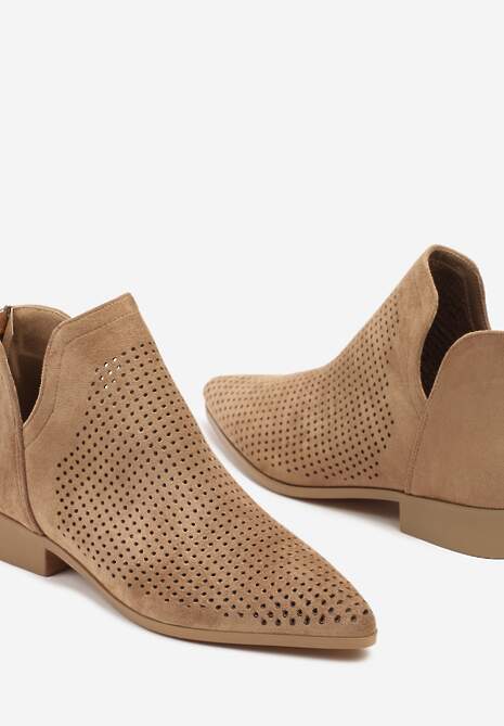 Ciemnobeżowe Płaskie Botki Vices z Ażurową Cholewką Ozdobione Wycięciem Selanis