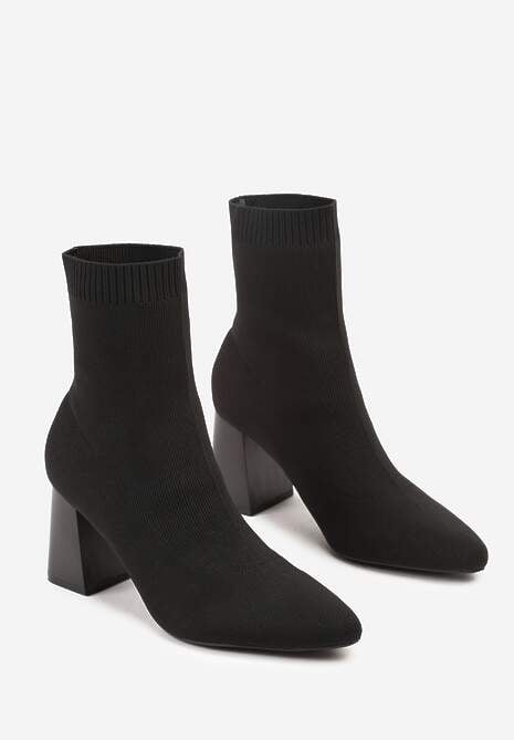 Czarne Botki Vices na Słupku ze Skarpetową Cholewką Adanelle