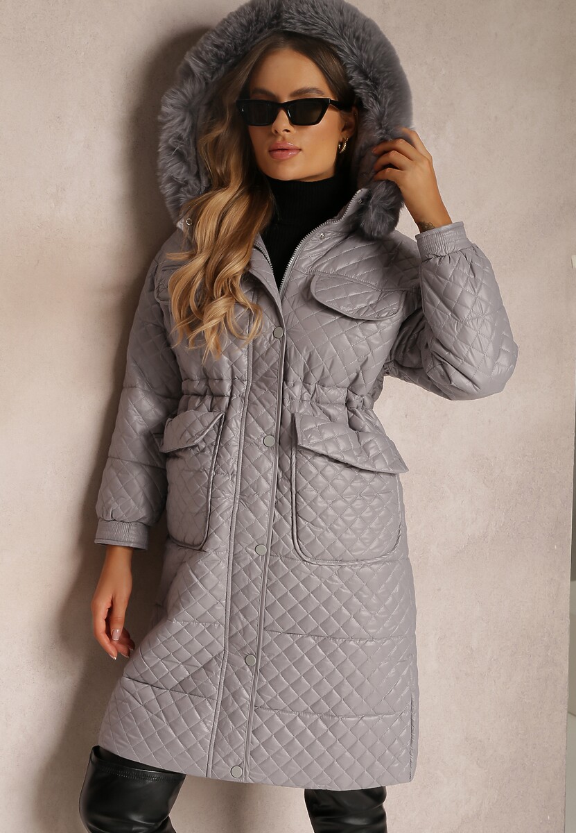 Czarna Kurtka Pikowana z Kapturem z Futerkiem Vilei