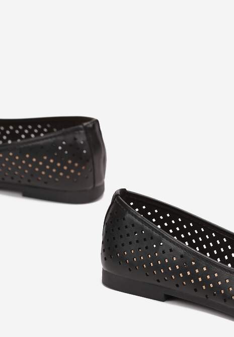 Czarne Ażurowe Balerinki z Klamerką Radwaina