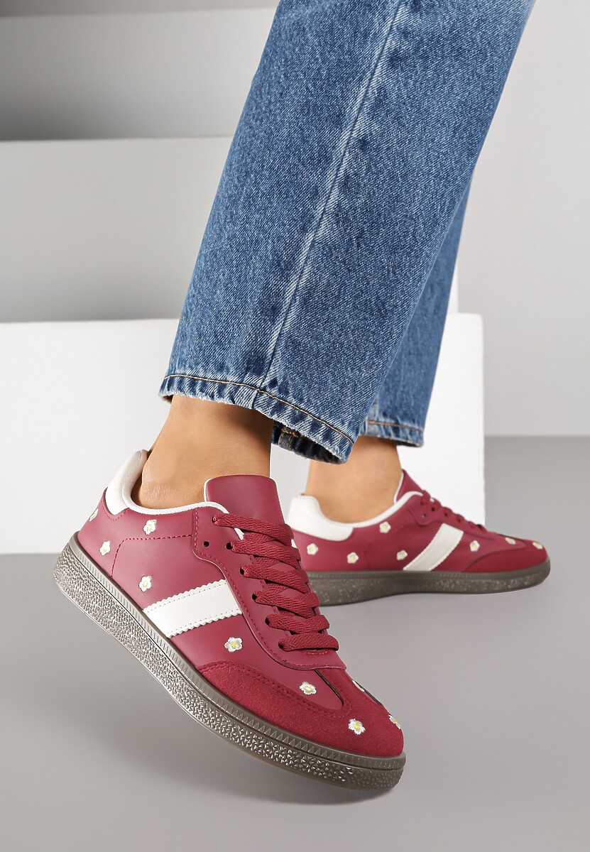 Bordowe Sneakersy Tenisówki Ozdobione Kwiatkami Zummine
