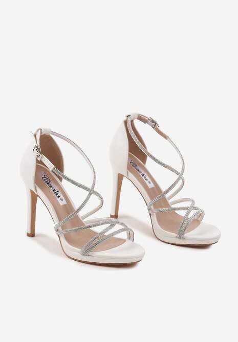 Białe Sandały Szpilki z Paseczkami Ozdobionymi Cyrkoniami Eladriela