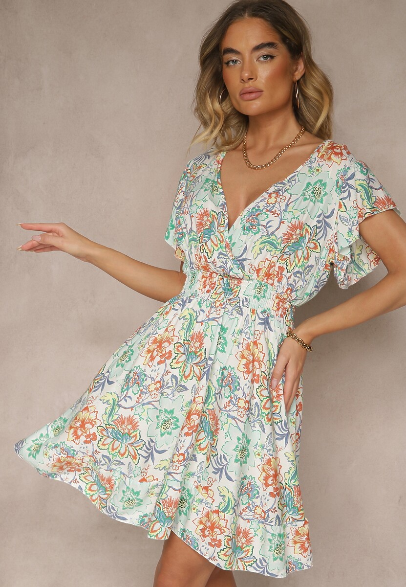 Jasnozielona Kwiatowa Kopertowa Sukienka z Bawełny Ulosiana