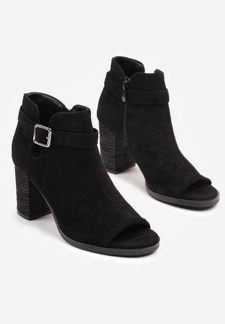 Czarne Ażurowe Sandały w Stylu Botków na Słupku z Ozdobną Klamrą Turaria