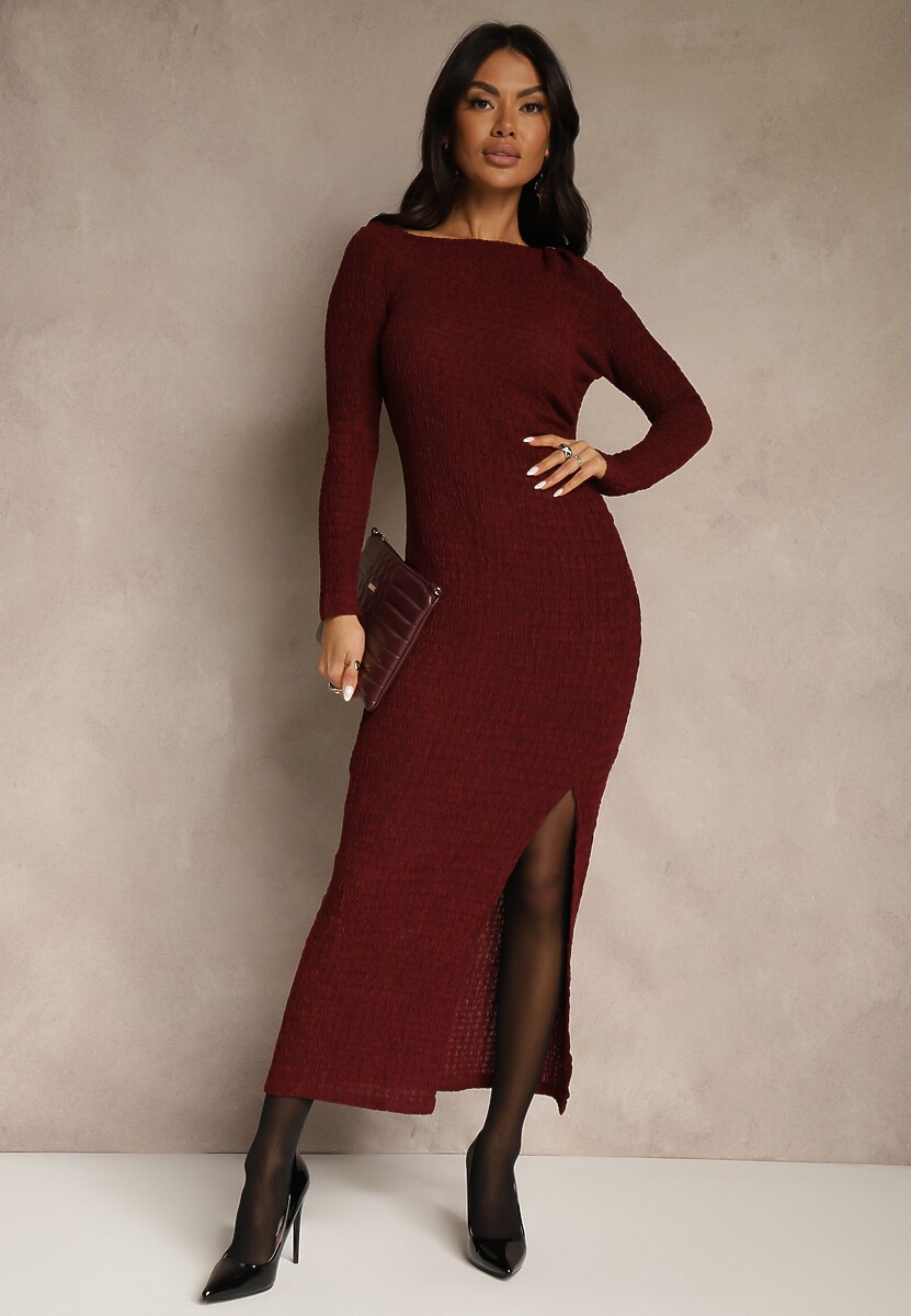 Brązowa Sukienka o Dopasowanym Kroju Ozdobiona Metaliczną Aplikacją Reittia