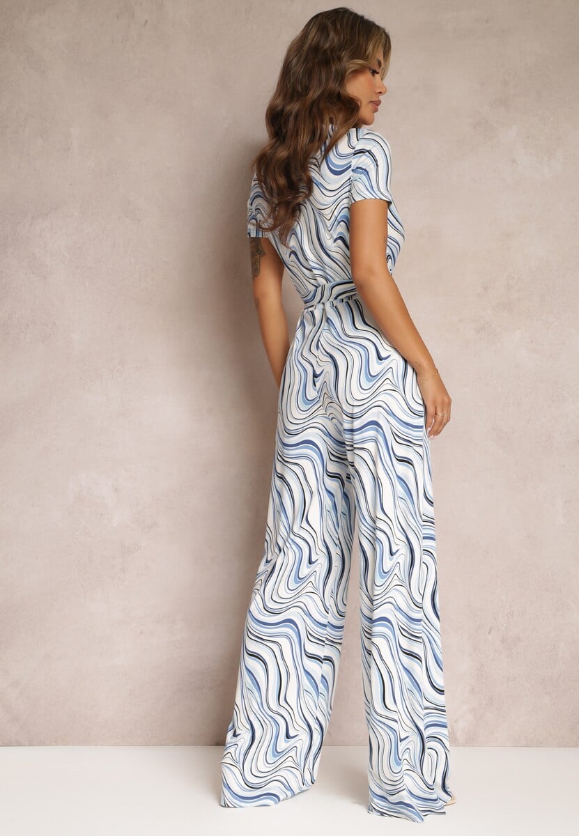 Niebieski Kopertowy Kombinezon z Krótkimi Rękawami i Długimi Nogawkami Zoeni