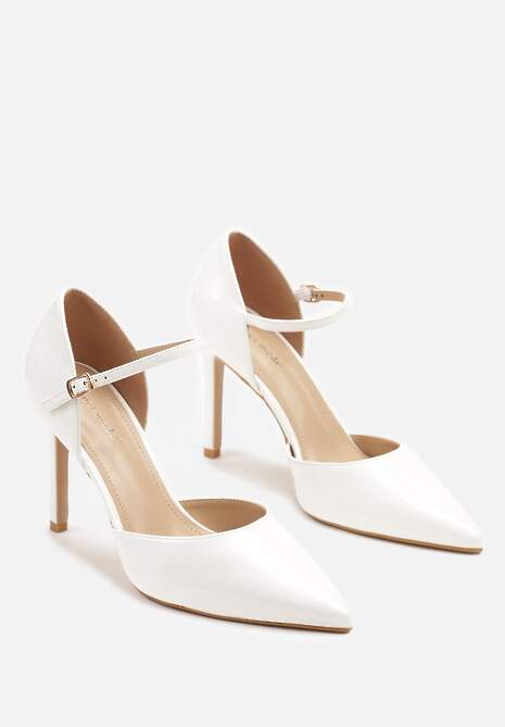 Białe Szpilki z Lakierowanym Połyskiem i Paskiem na Sprzączkę Norilia