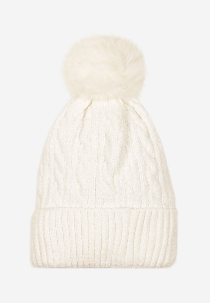 Beżowa Czapka w Ozdobny Warkoczowy Splot z Pomponem Emmilae