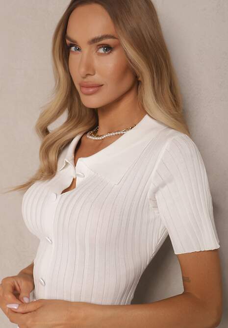 Biała Wiskozowa Sukienka z Guzikami i Kołnierzykiem Zdobiona Koronką Alanella