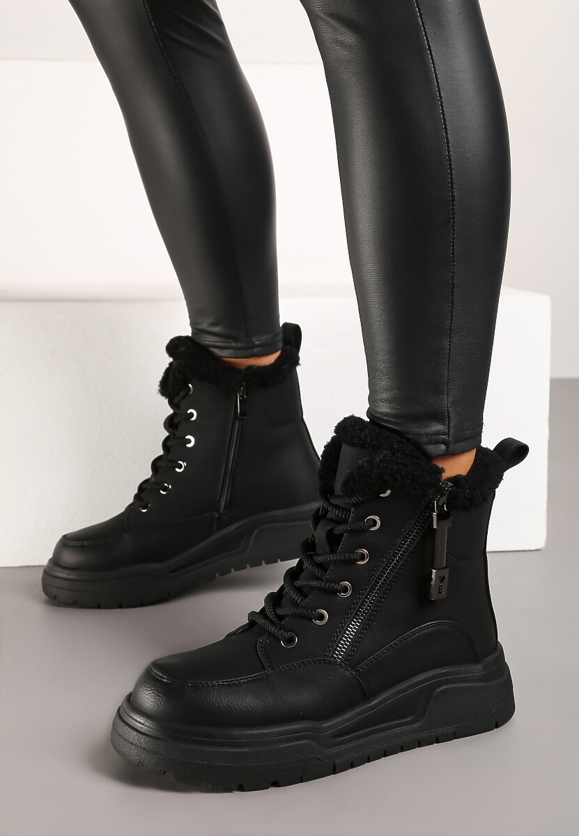 Czarne Sznurowane Trapery z Ekozamszu Ocieplane na Płaskiej Podeszwie Ozdobione Suwakiem Esaviren