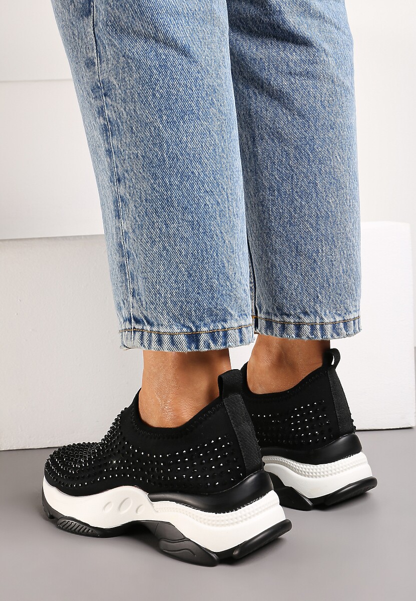 Czarne Buty Sportowe na Grubej Podeszwie w Cyrkonie Elerene