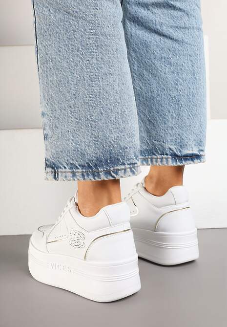 Biało-Złote Sneakersy Vices na Platformie Ozdobione Metalicznymi Aplikacjami Nelanil