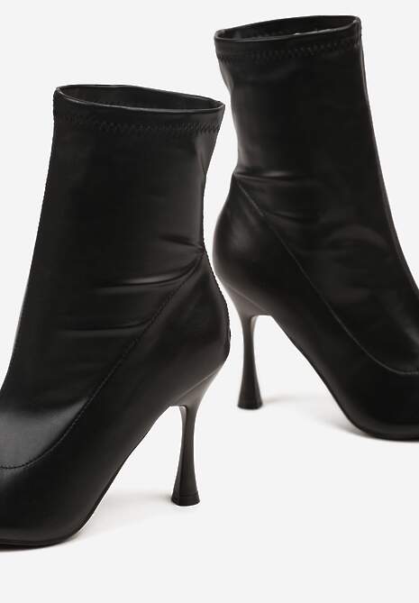 Czarne Elastyczne Botki Vices na Klepsydrowym Obcasie Noraye