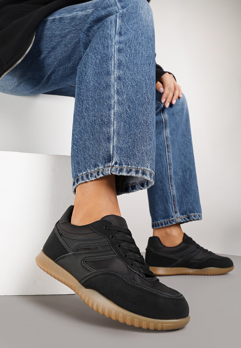 Czarne Sneakersy Tenisówki z Geometrycznym Motywem Fesindia