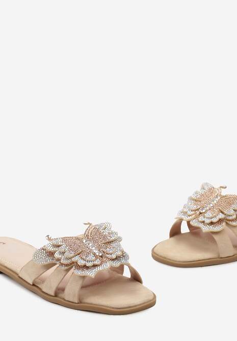 Beżowe Płaskie Klapki z Aplikacją z Cyrkonii w Kształcie Motylka Iladra