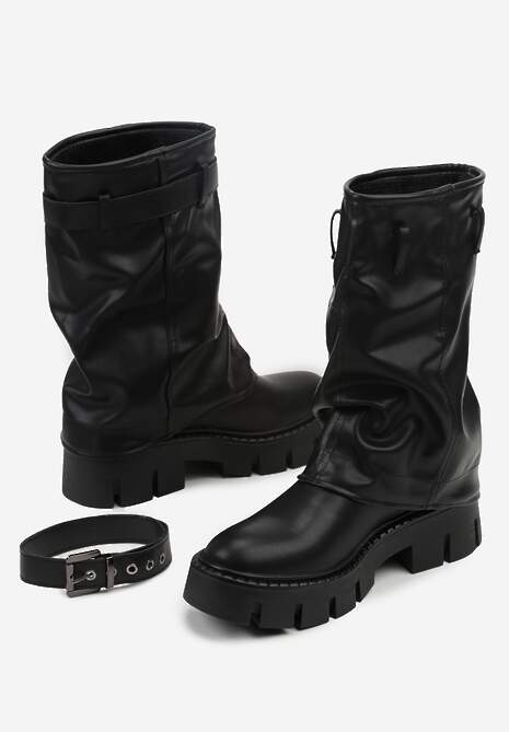 Czarne Botki Biker Boots z Cholewką Imitującą Nogawkę z Klamerką Veresta