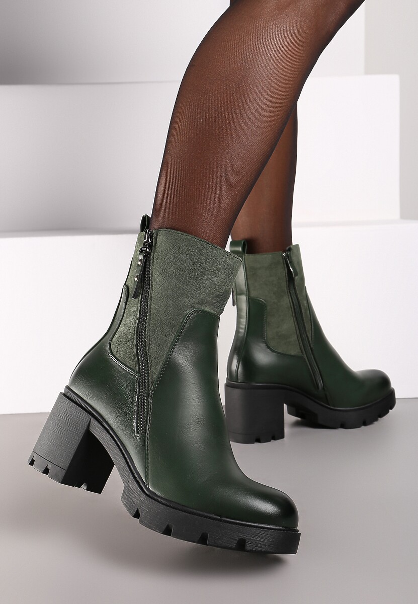Zielone Botki na Słupku i Platformie z Tłoczeniem Ozdobione Asymetrycznym Suwakiem Vivizia