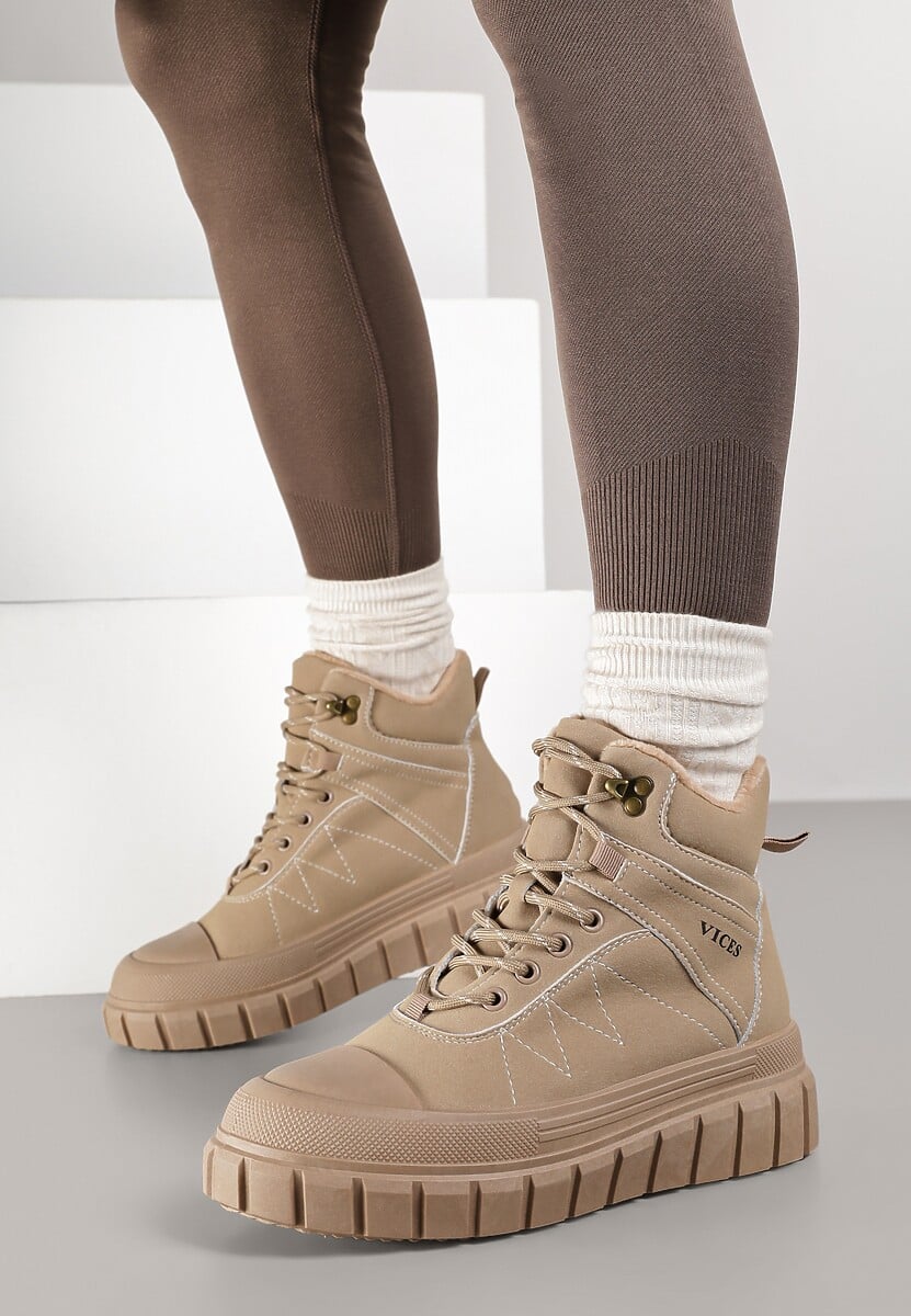 Ciemnobeżowe Botki Trapery Vices na Platformie z Tłoczeniem Ozdobione Przeszyciami Amirrise