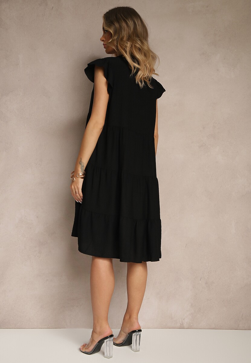 Czarna Rozkloszowana Sukienka z Dekoltem w Kształcie Litery V Mevamara