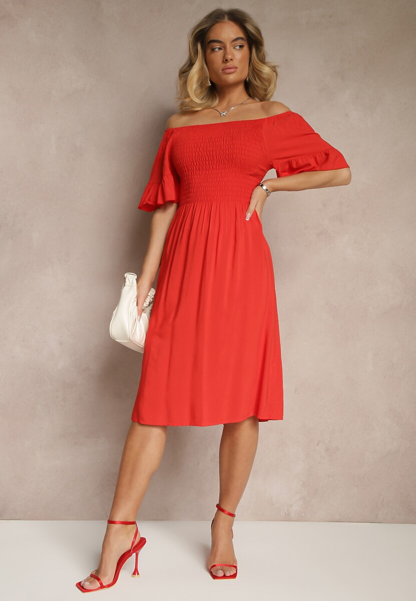 Czerwona Sukienka Rozkloszowana z Bawełny z Bufkami w Ramionach i Gumkami w Biuście Norlio