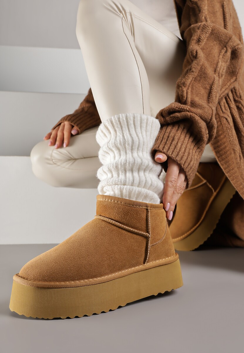 Czarne Wsuwane Śniegowce z Zamszu Naturalnego na Grubej Podeszwie Mevilira