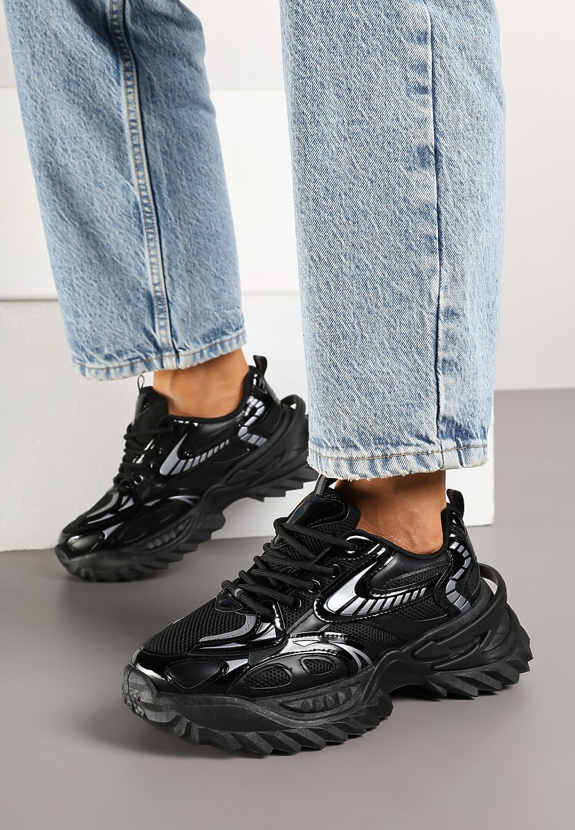 Czarne Sneakersy na Platformie z Tłoczeniem i Siateczkowymi Wstawkami Galoria