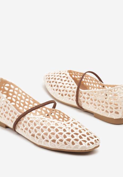 Beżowe Szydełkowe Balerinki w Stylu Boho z Paskiem Vomea