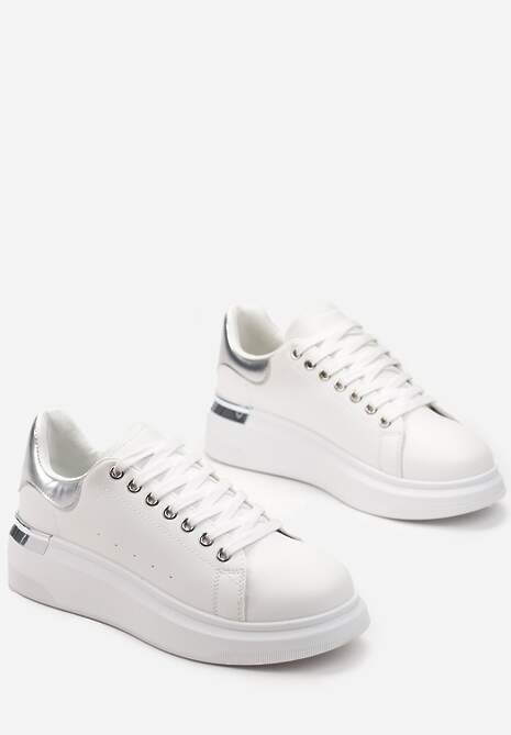Biało-Srebrne Sneakersy na Platformie z Metaliczną Wstawką Sissis