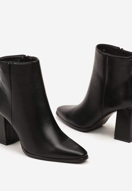 Czarne Casualowe Botki na Słupku Linnorelia