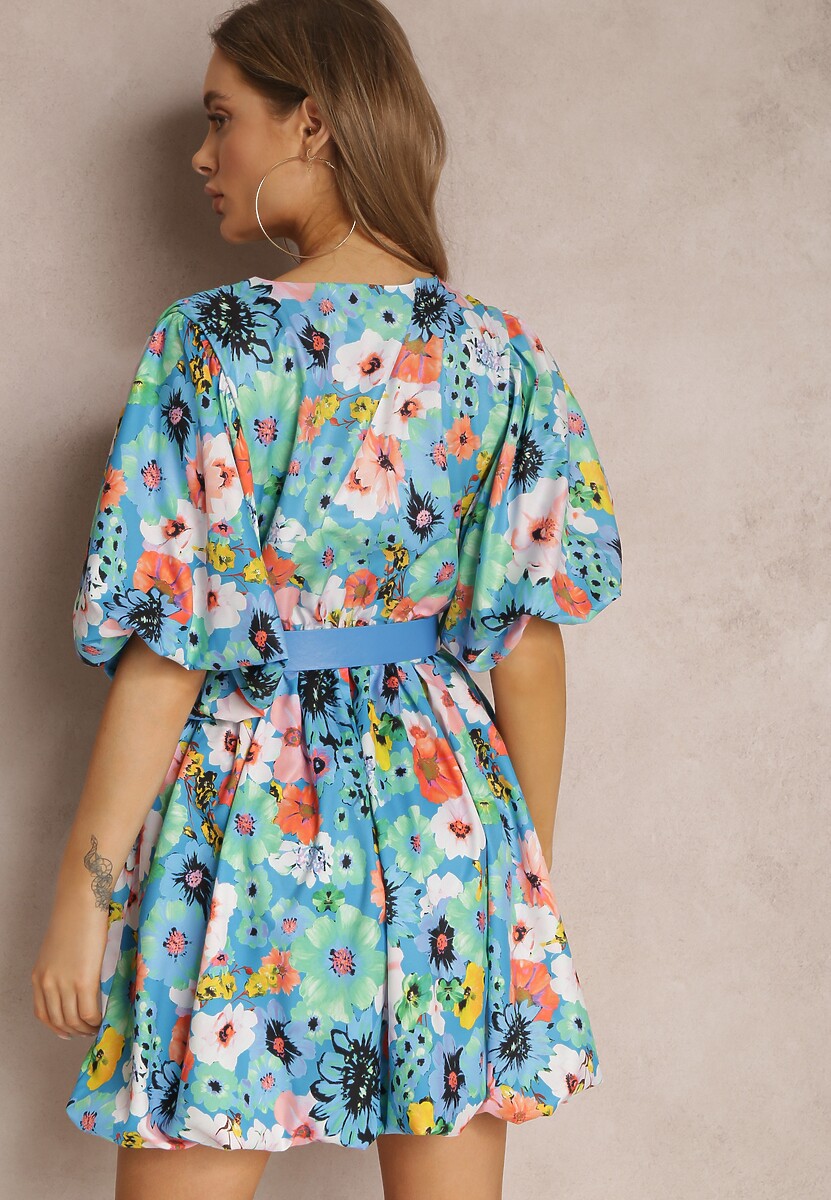 Niebieska Sukienka z Paskiem Kasare