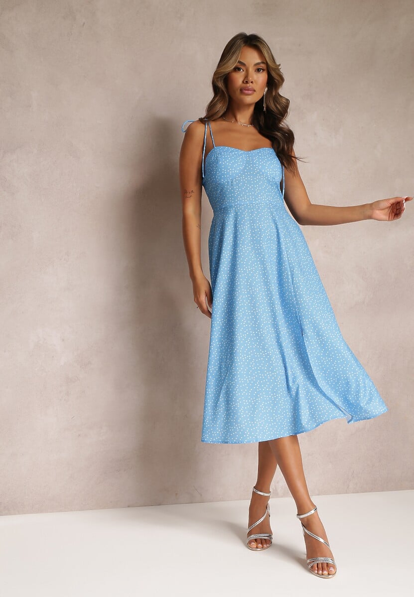 Niebieska Rozkloszowana Sukienka Midi w Kropki na Ramiączkach Mabella
