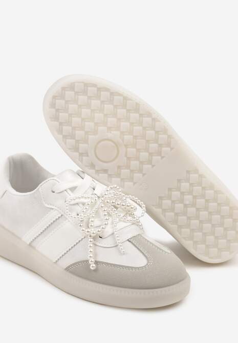 Srebrno-Szare Sneakersy Typu Kultowe Tenisówki ze Zdobieniem z Perłami Nalavia