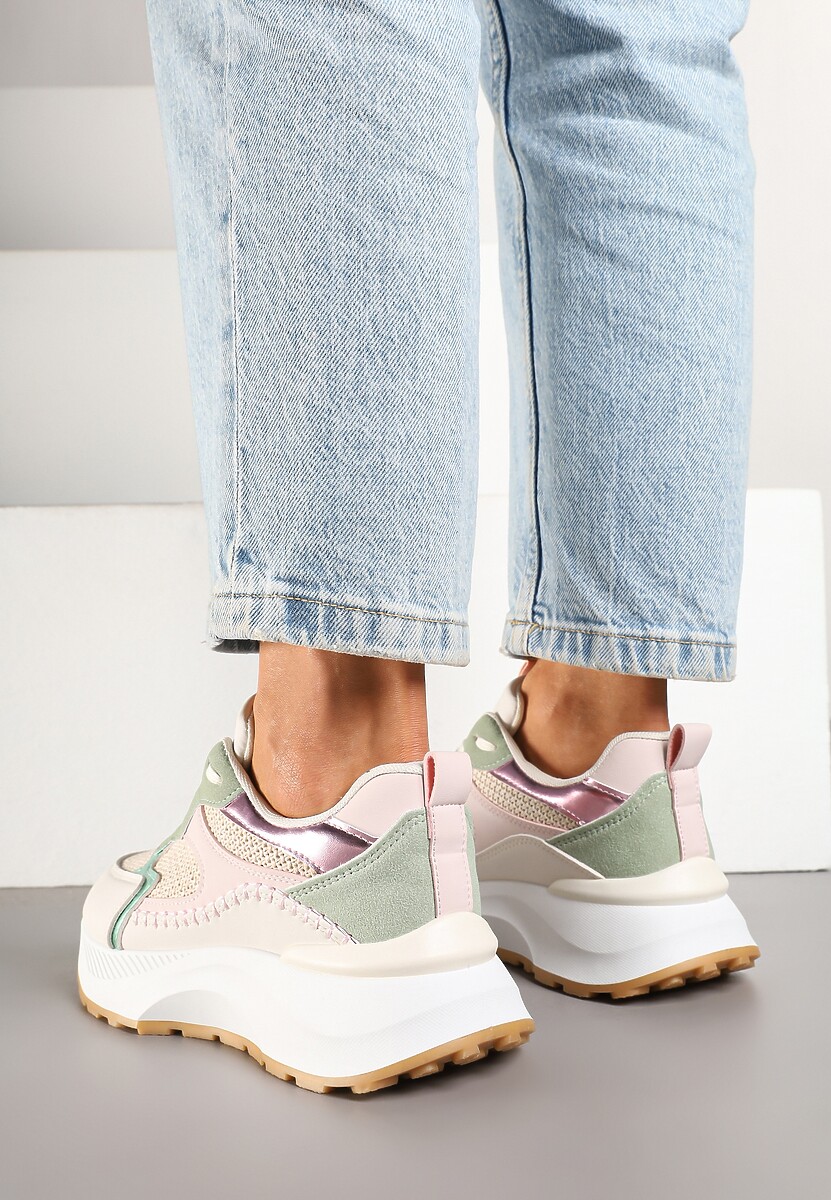 Beżowo-Zielone Sneakersy Ozdobione Metalicznym Zdobieniem Worsemi