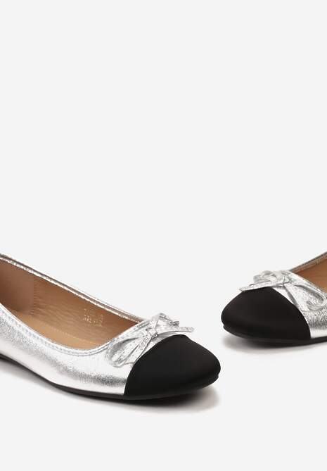 Srebrne Balerinki z Ozdobnym Noskiem i Subtelną Kokardką Cosalba