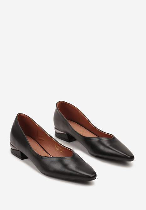 Czarne Czółenka Vices ze Skórzaną Wkładką Zdobione Metaliczną Aplikacją Asivina