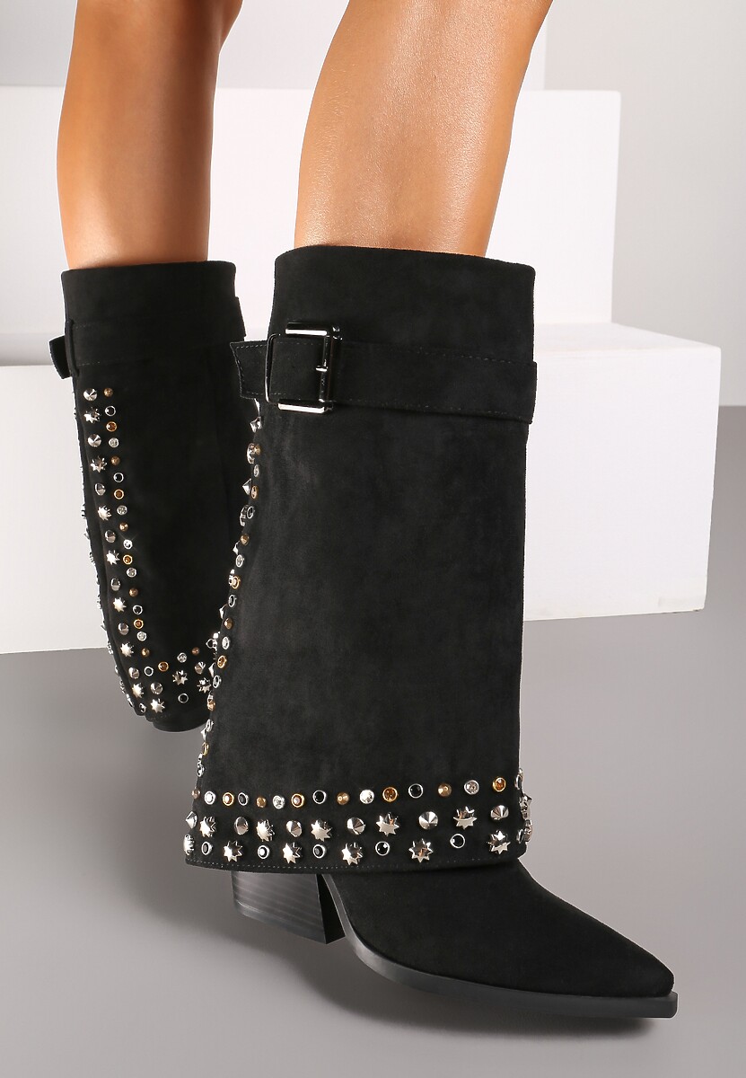 Czarne Botki na Słupku z Wywiniętą Cholewką Ozdobione Nitami i Ćwiekami Evitae