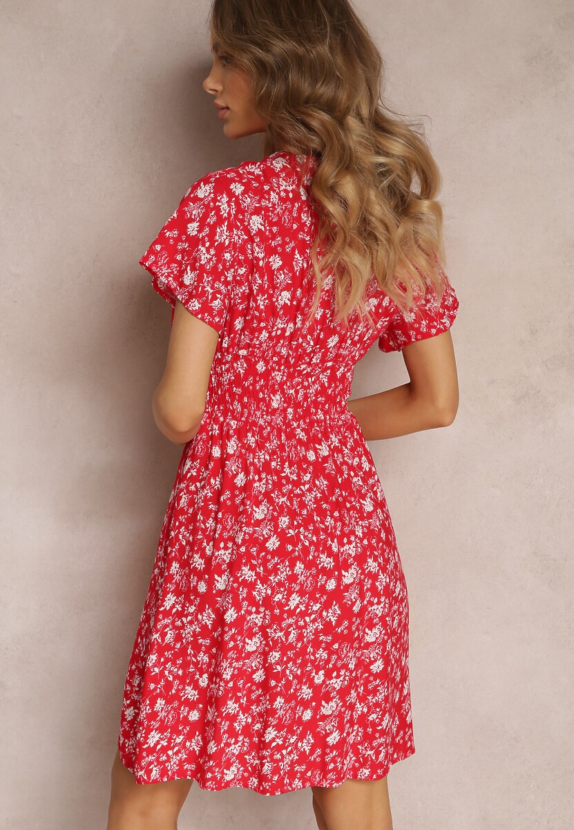 Czerwona Wiskozowa Sukienka Mini w Kwiaty z Gumką w Talii i Kopertową Górą Joslena