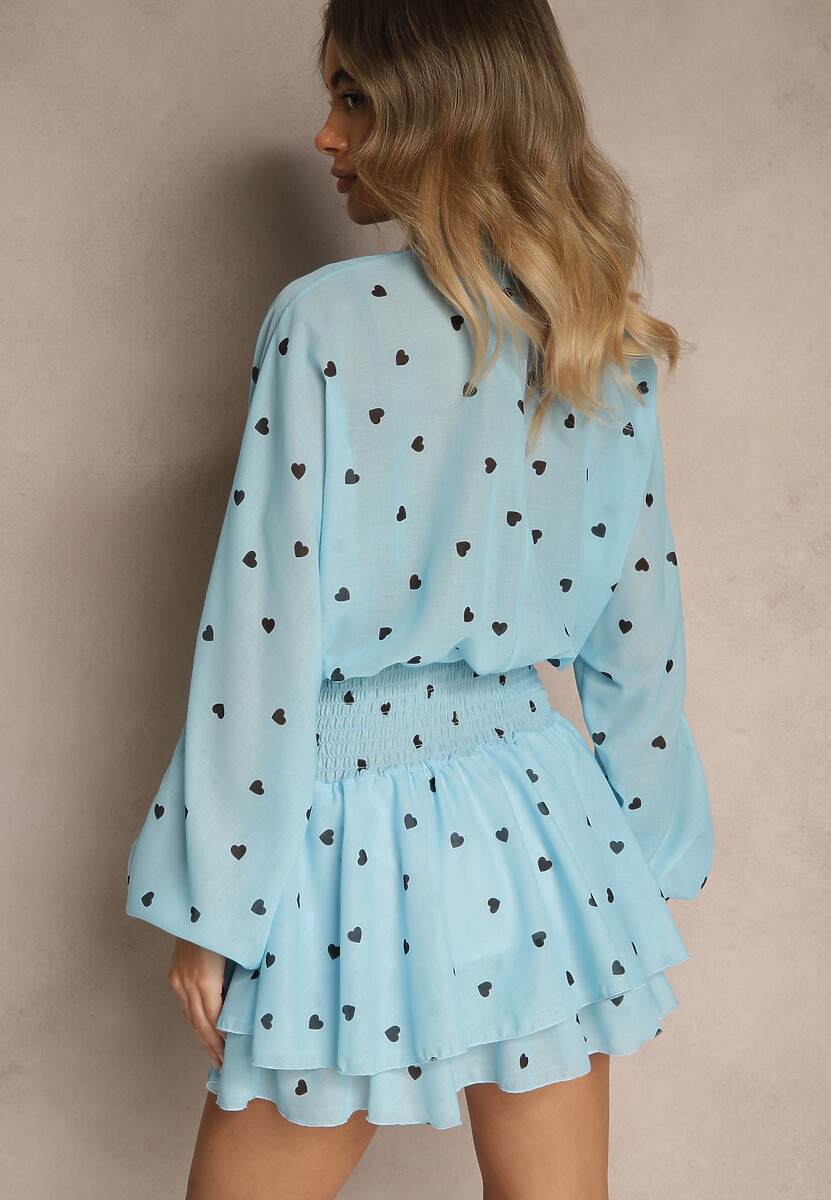 Niebieska Sukienka o Rozkloszowanym Kroju z Nietoperzowymi Rękawami i Wiązaniem Mironaria