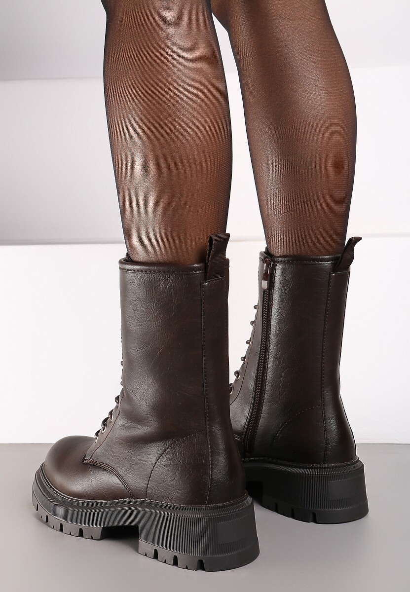 Brązowe Botki na Płaskiej Podeszwie Ozdobione Wiązaniem Laolin