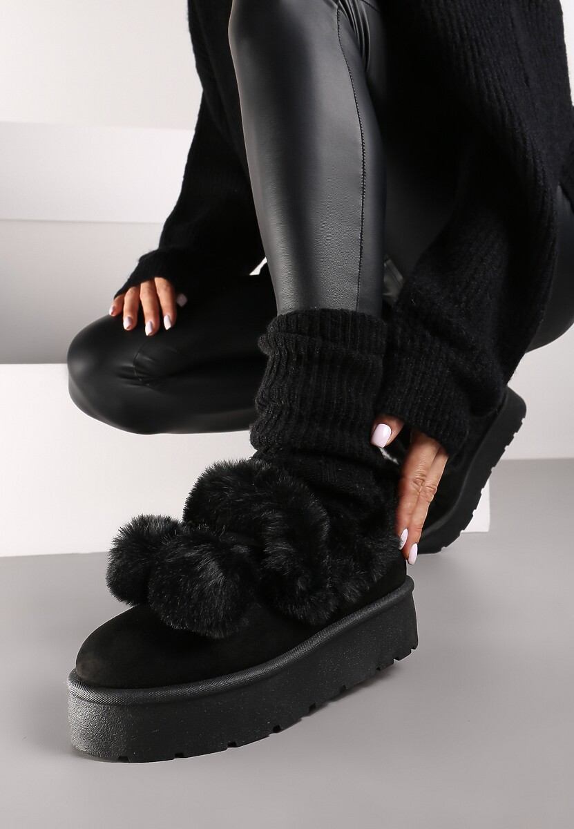 Czarne Śniegowce na Platformie z Pomponami i Ozdobnym Sztucznym Futerkiem Iriviane