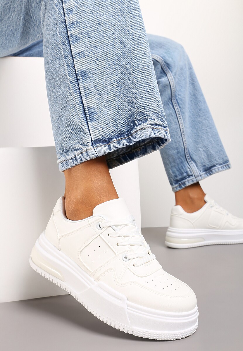 Białe Sportowe Sneakersy na Grubej Podeszwie z Wiązaniem Mintellia