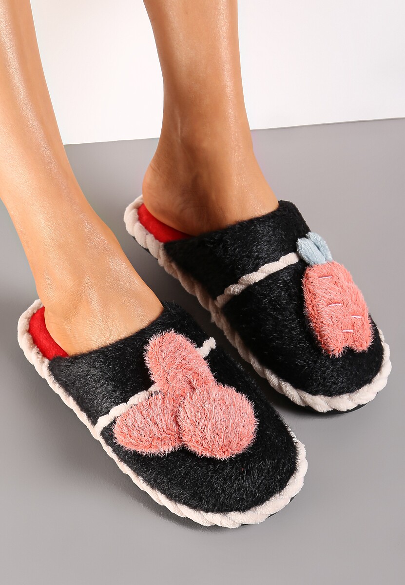 Czarne Kapcie z Futerkiem i Ozdobą Zretol