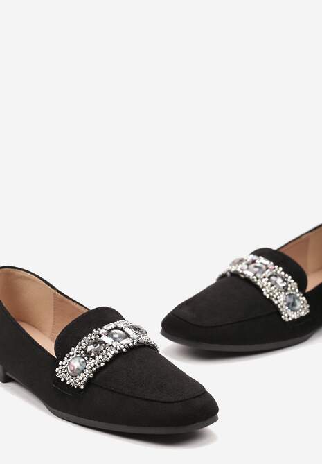 Czarne Mokasyny z Cyrkoniami i Perełkami na Klamerce Sybilla
