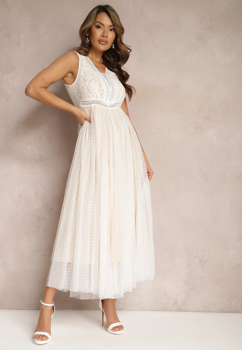 Czarna Maxi Sukienka o Rozkloszowanym Kroju z Koronką i Tiulem Herdolia